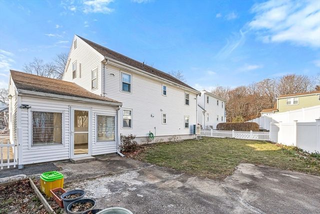 35 Fells Avenue Ter, Medford, MA 02155