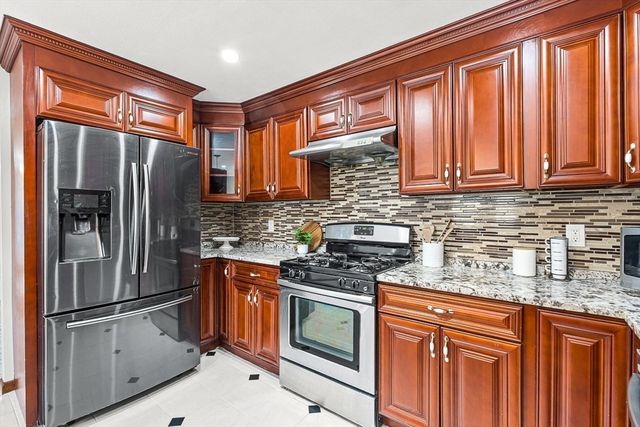 35 Fells Avenue Ter, Medford, MA 02155