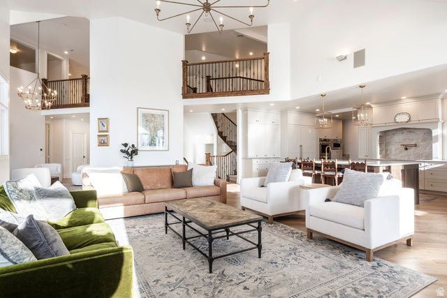 1742 E RIDGE POINT DR, Bountiful, UT 84010