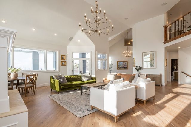 1742 E RIDGE POINT DR, Bountiful, UT 84010