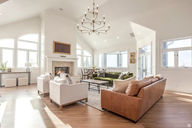 1742 E RIDGE POINT DR, Bountiful, UT 84010