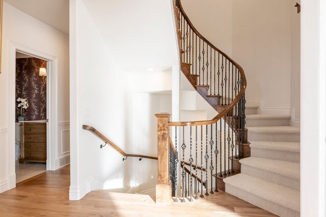 1742 E RIDGE POINT DR, Bountiful, UT 84010