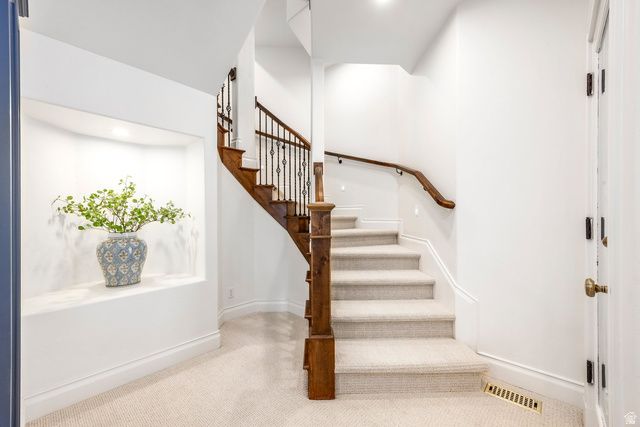 1742 E RIDGE POINT DR, Bountiful, UT 84010