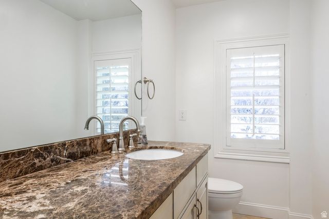 1742 E RIDGE POINT DR, Bountiful, UT 84010