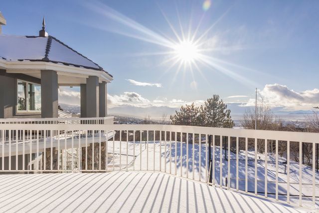 1742 E RIDGE POINT DR, Bountiful, UT 84010