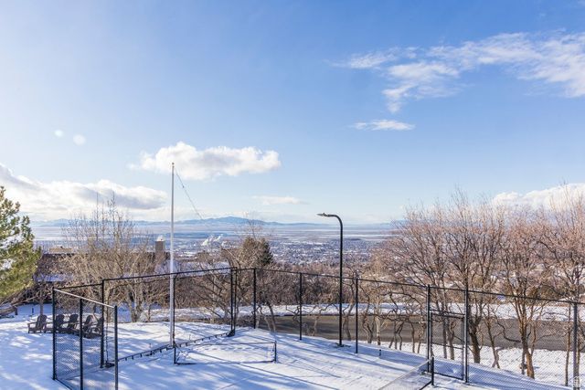 1742 E RIDGE POINT DR, Bountiful, UT 84010