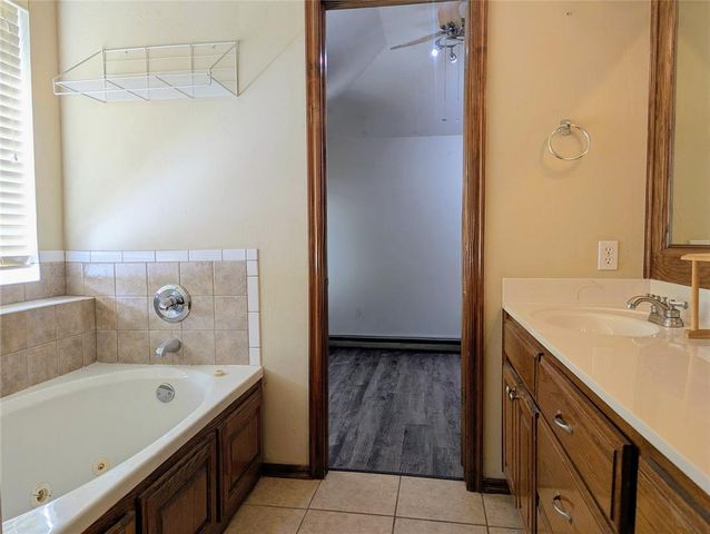 2705 SE 92nd Circle, Moore, OK 73160