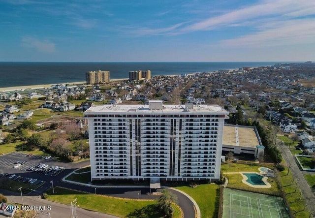 1 Channel Drive 705, Monmouth Beach, NJ 07750