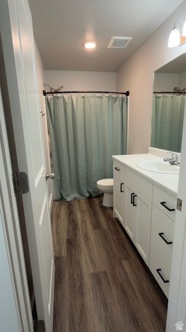 1901 SOUTHPOINTE CT, Logan, UT 84341