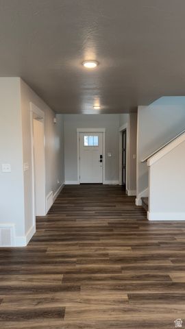 1901 SOUTHPOINTE CT, Logan, UT 84341