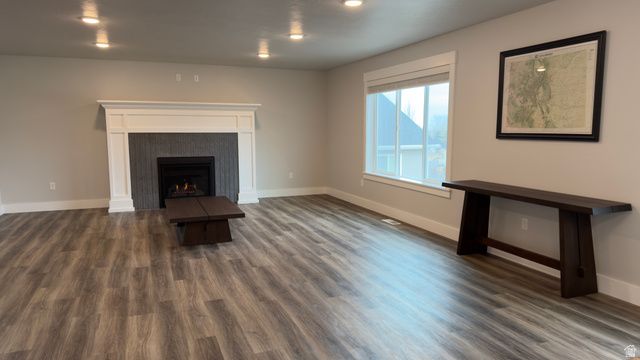 1901 SOUTHPOINTE CT, Logan, UT 84341