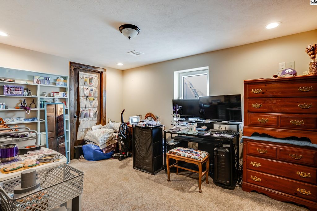 2308 18th Ave