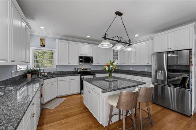 3224 Somerton Place, Burlington, NC 27215