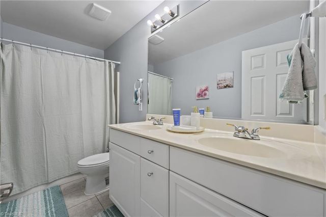 3224 Somerton Place, Burlington, NC 27215