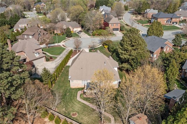 3224 Somerton Place, Burlington, NC 27215