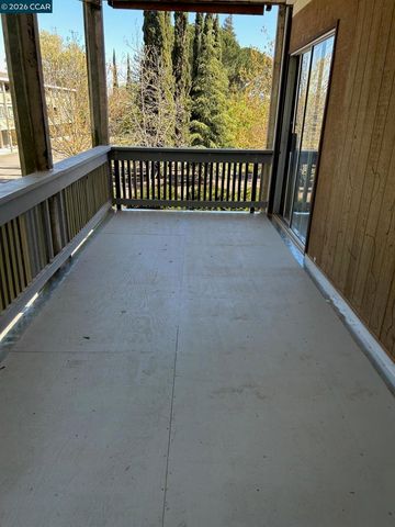 2901 Golden Rain Rd 2, Walnut Creek, CA 94595