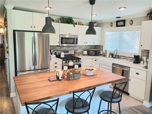 30761 Paradise Palm, Homeland, CA 92548