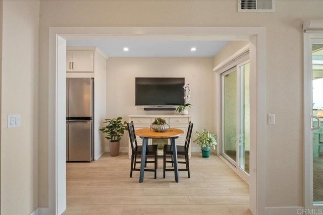 6757 Heath Court, Carlsbad, CA 92011