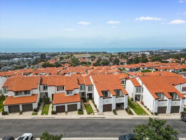 6757 Heath Court, Carlsbad, CA 92011