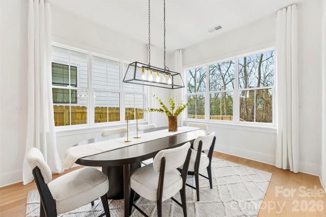 2025 South Street, Charlotte, NC 28208