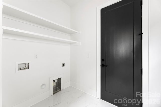 2025 South Street, Charlotte, NC 28208