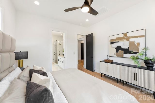 2025 South Street, Charlotte, NC 28208