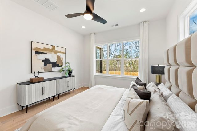 2025 South Street, Charlotte, NC 28208