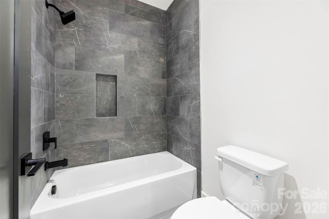 2025 South Street, Charlotte, NC 28208