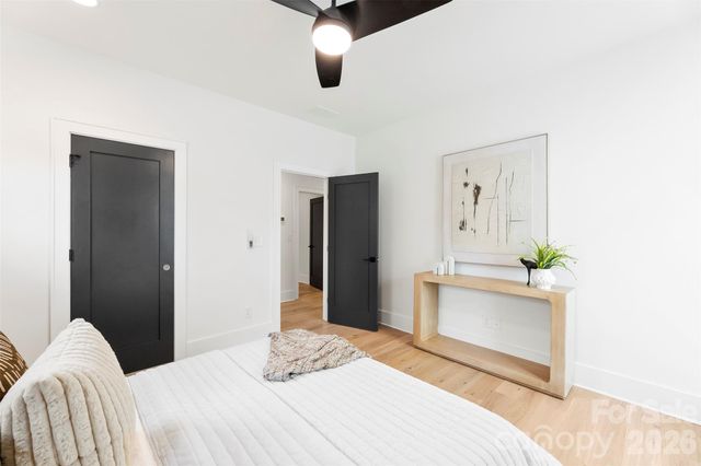 2025 South Street, Charlotte, NC 28208