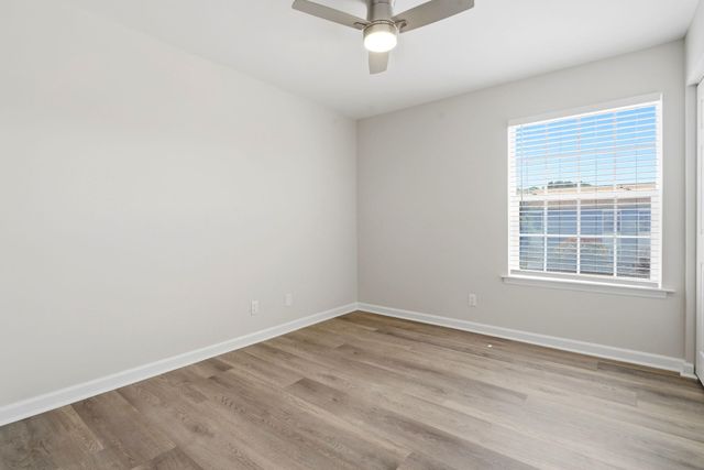 2220 Andover Dr Apt F, Surfside Beach, SC 29575