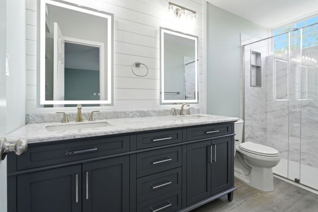 2220 Andover Dr Apt F, Surfside Beach, SC 29575