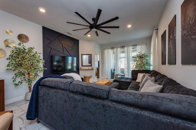 1468 N RIVER CIRCLE, Tarpon Springs, FL 34689