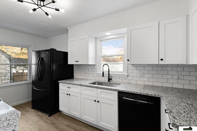 928 Clark Street, Lincoln, NE 68510