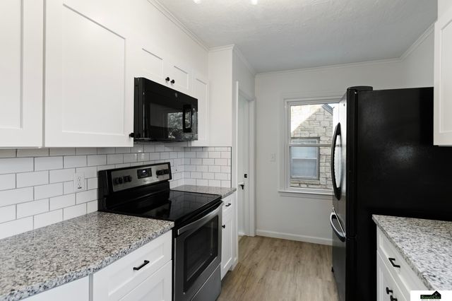 928 Clark Street, Lincoln, NE 68510