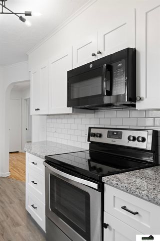 928 Clark Street, Lincoln, NE 68510