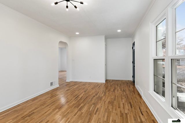 928 Clark Street, Lincoln, NE 68510