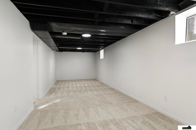 928 Clark Street, Lincoln, NE 68510