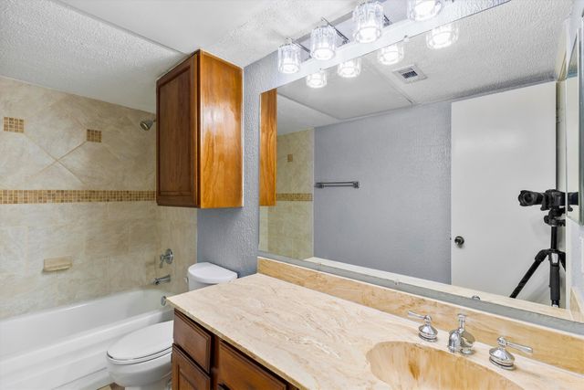 5840 Spring Valley Road 912, Dallas, TX 75254