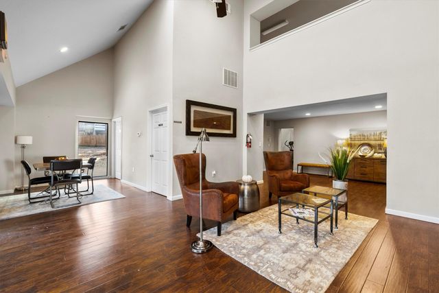 5840 Spring Valley Road 912, Dallas, TX 75254