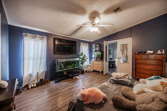 2210 D R BRYANT RD, Lakeland, FL 33810