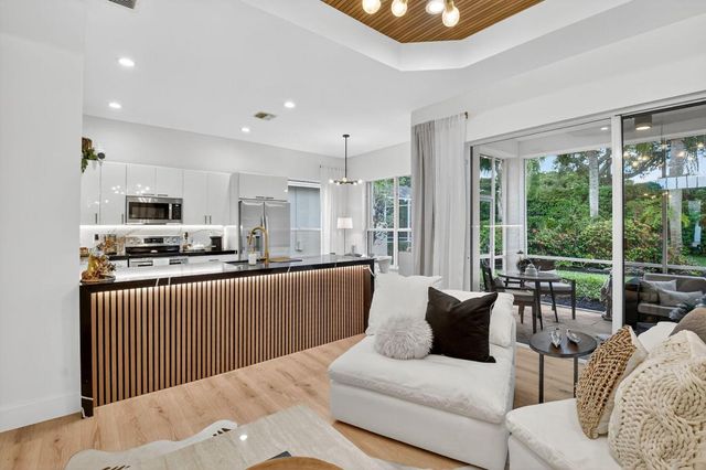 7266 Southport Drive, Boynton Beach, FL 33472