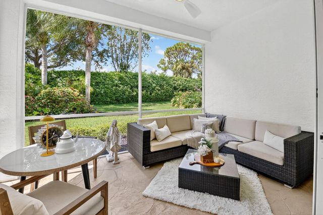 7266 Southport Drive, Boynton Beach, FL 33472