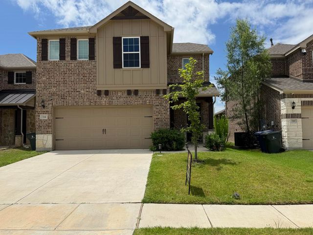 714 Creekwater Lane, Garland, TX 75043