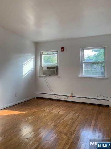 431 Grand Avenue 7, Leonia, NJ 07605