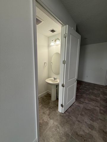 4718 Longwood Lk Square, Westlake, FL 33470