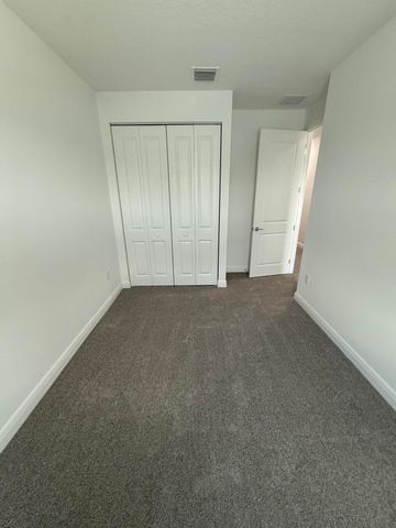 4718 Longwood Lk Square, Westlake, FL 33470