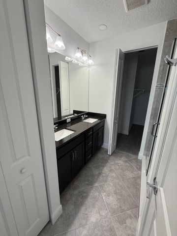 4718 Longwood Lk Square, Westlake, FL 33470