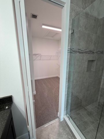 4718 Longwood Lk Square, Westlake, FL 33470