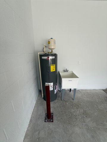 4718 Longwood Lk Square, Westlake, FL 33470