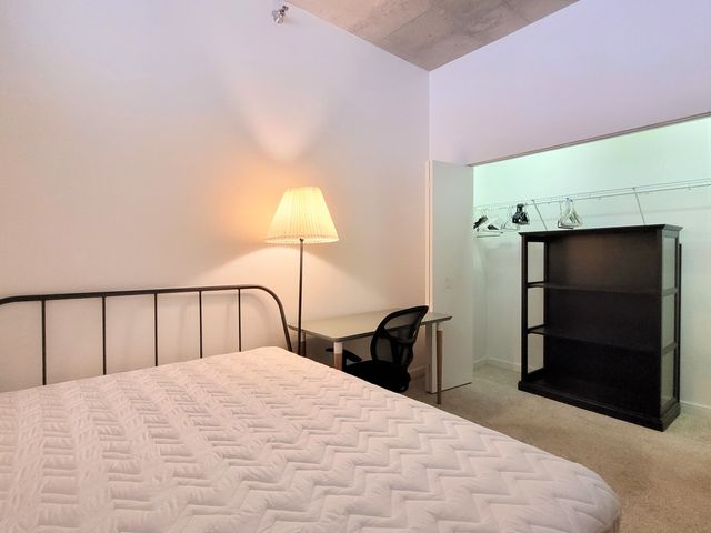 235 W Van Buren Street 2519, Chicago, IL 60607